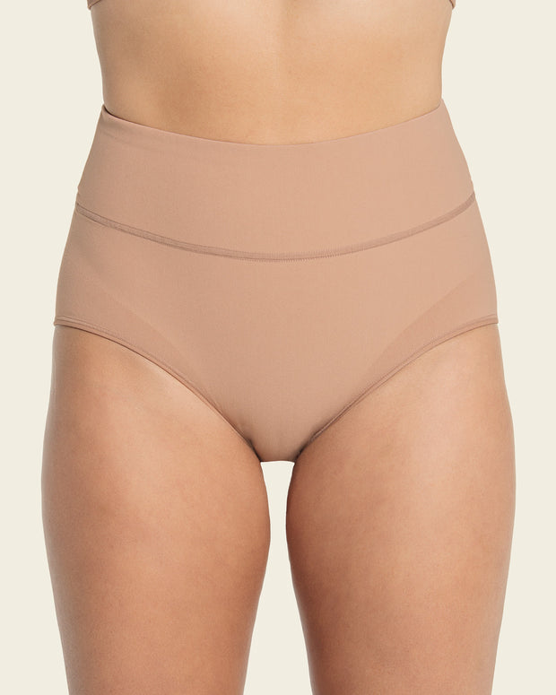 Braga faja de control moderado tiro alto en skinfuse#color_852-beige