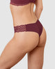 Tanga invisible con toques de encaje en cintura#color_382-vino