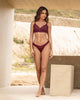 Bralette con costuras internas que simulan aros#color_382-vino