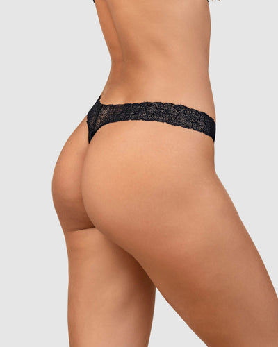 Tanga con encaje en cintura y tela lisa#color_700-negro