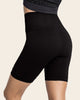 Short ciclista sin costuras con control suave de abdomen#color_700-negro