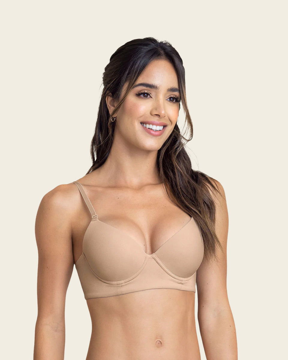 Sujetador triangular de push up alto