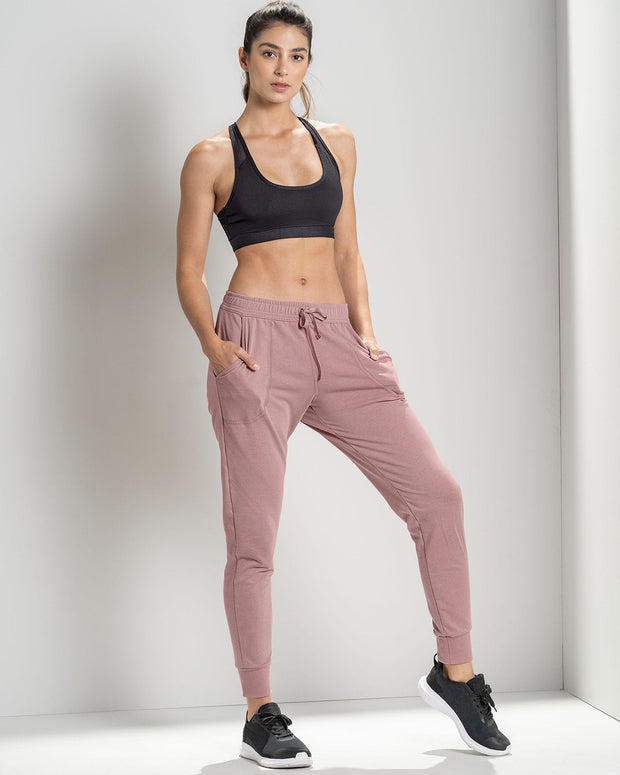 Jogger deportivo de silueta amplia con bolsillos#color_043-lila